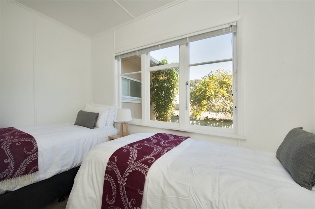 Bedroom 3 with Single + Single beds