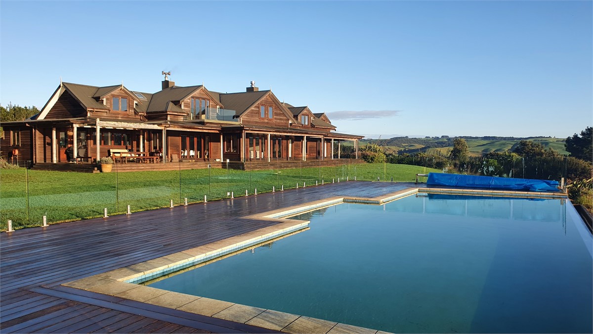 Breathtaking Luxury Coastal Holiday Home