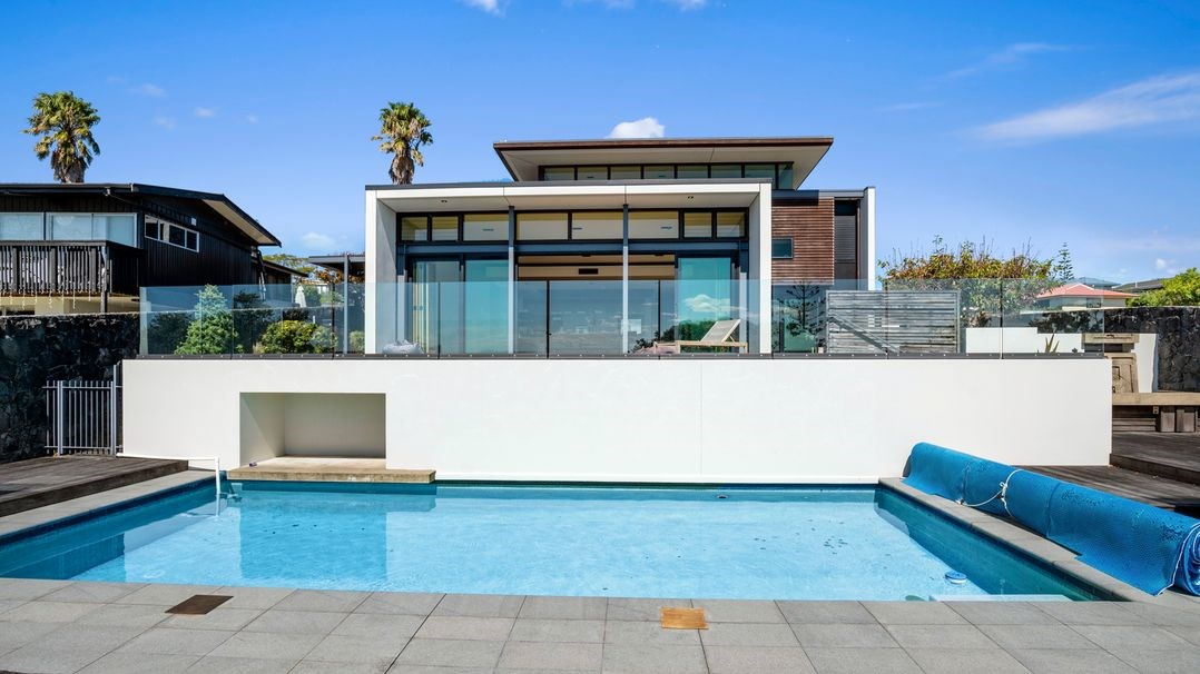 Langridge House (Bachcare) Army Bay Holiday Home for rent Holiday