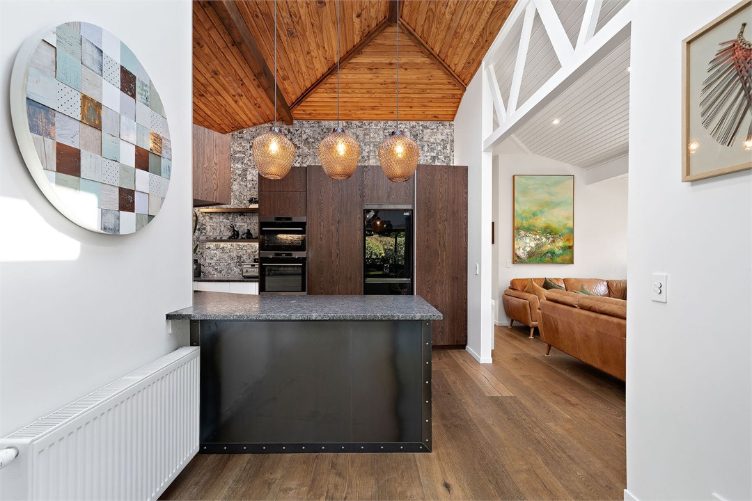 Aura Queenstown Holiday Homes | Arrowtown Luxury E