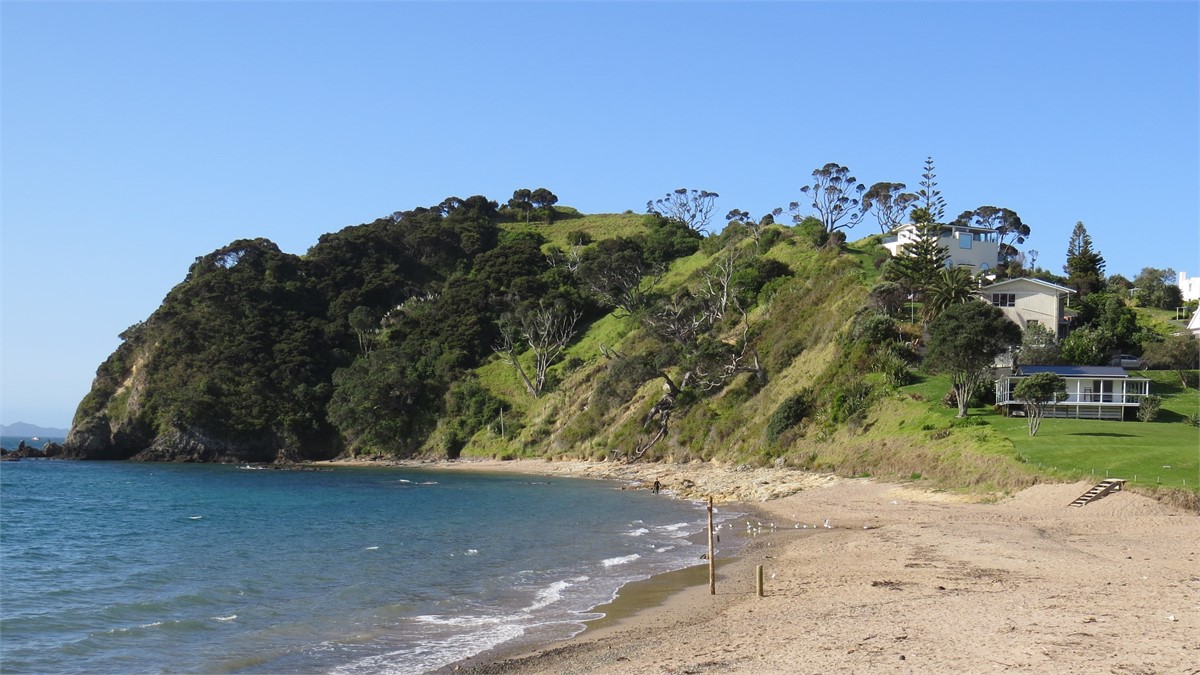 Tapeka Beach and Tapeka Point
