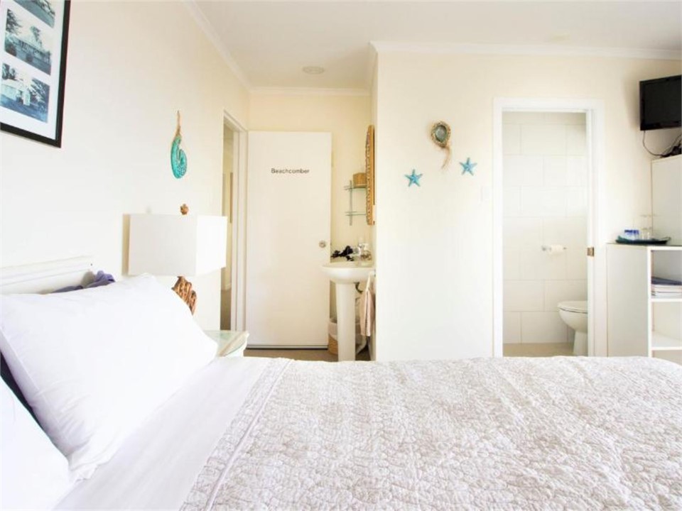 Beachcomber B&B Room