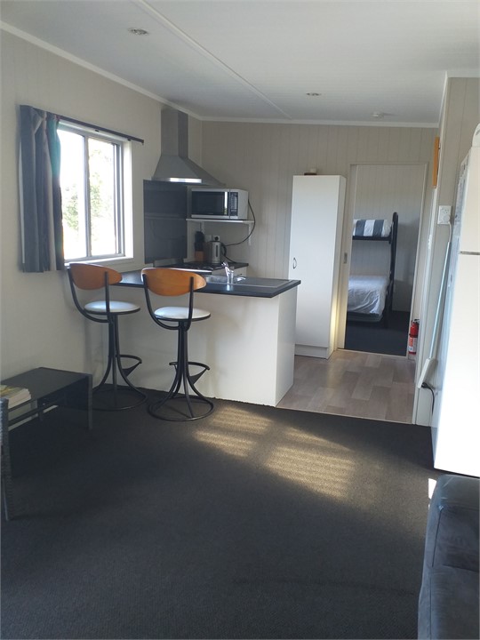 Kitchen and breakfast bar