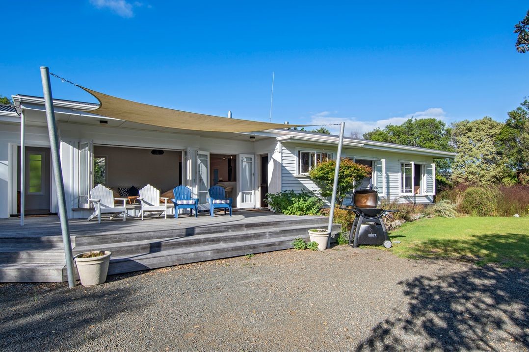 Somerton (Bachcare) Waipu Cove Holiday Home for rent Holiday Houses