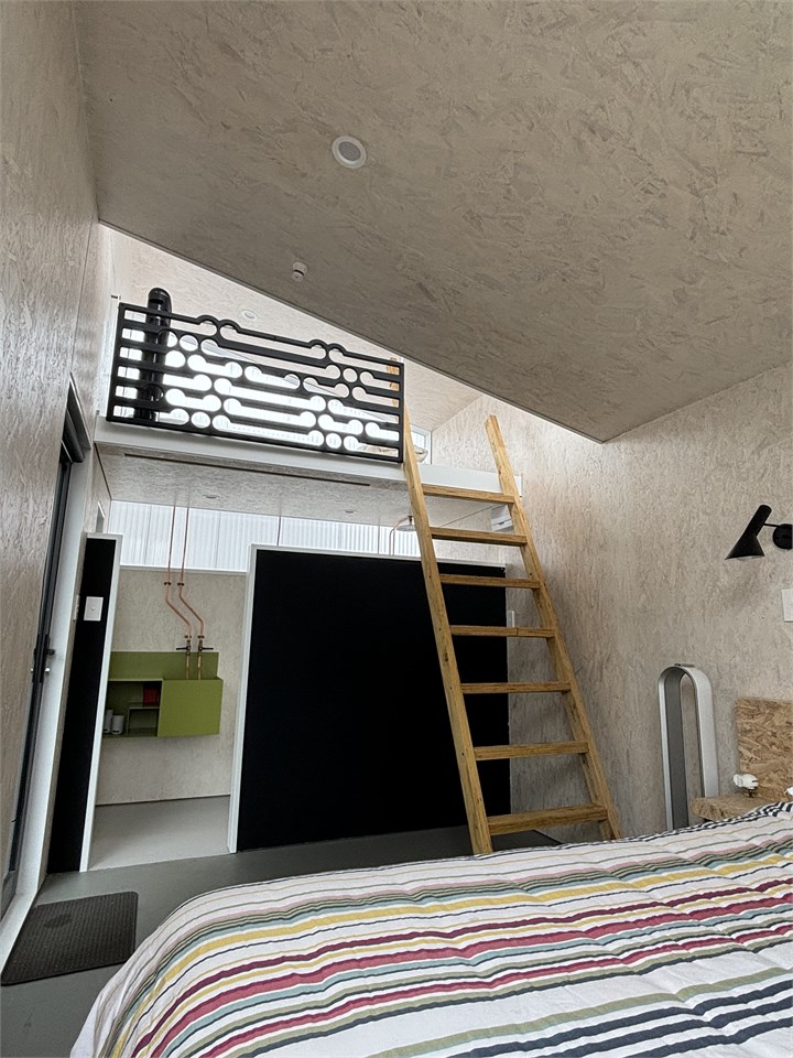 cabin - ensuite and mezzanine king single