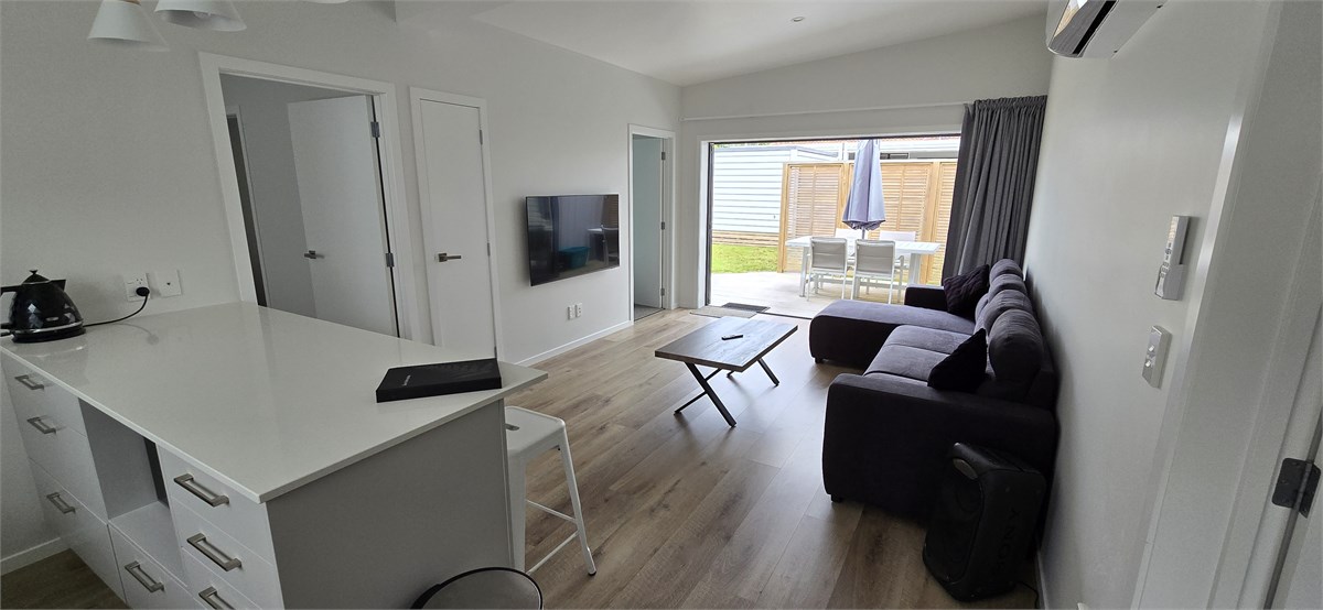Open Plan Kitchen and Lounge area