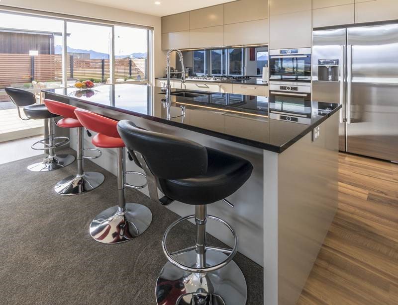 Kitchen to Courtyard