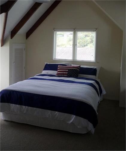 Second bedroom with King Bed and Three singles