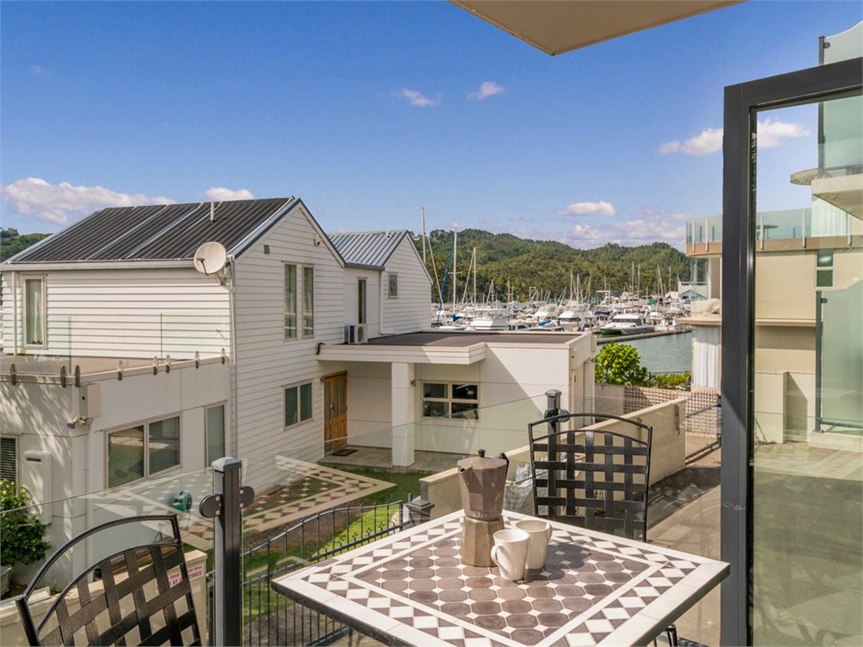 Villa Marina (Bachcare) Whitianga Holiday Home for rent Holiday Houses