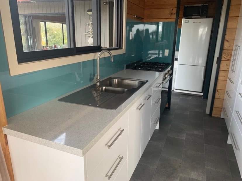 Kitchen No 1 (including large Gas Hobbs)