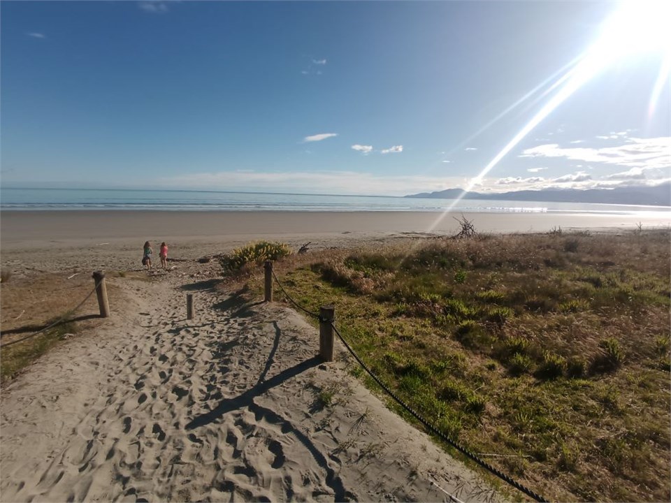 Rabbit Island 5 mins drive