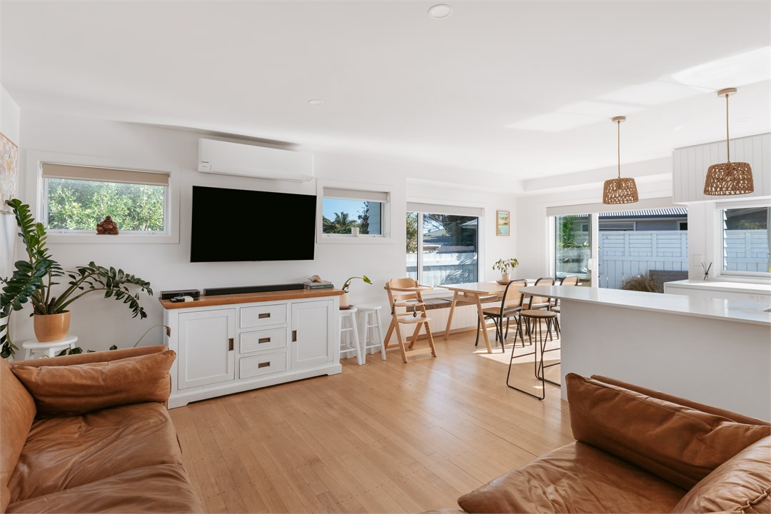 The Little Easy Mt Maunganui Holiday Home for rent Holiday Houses