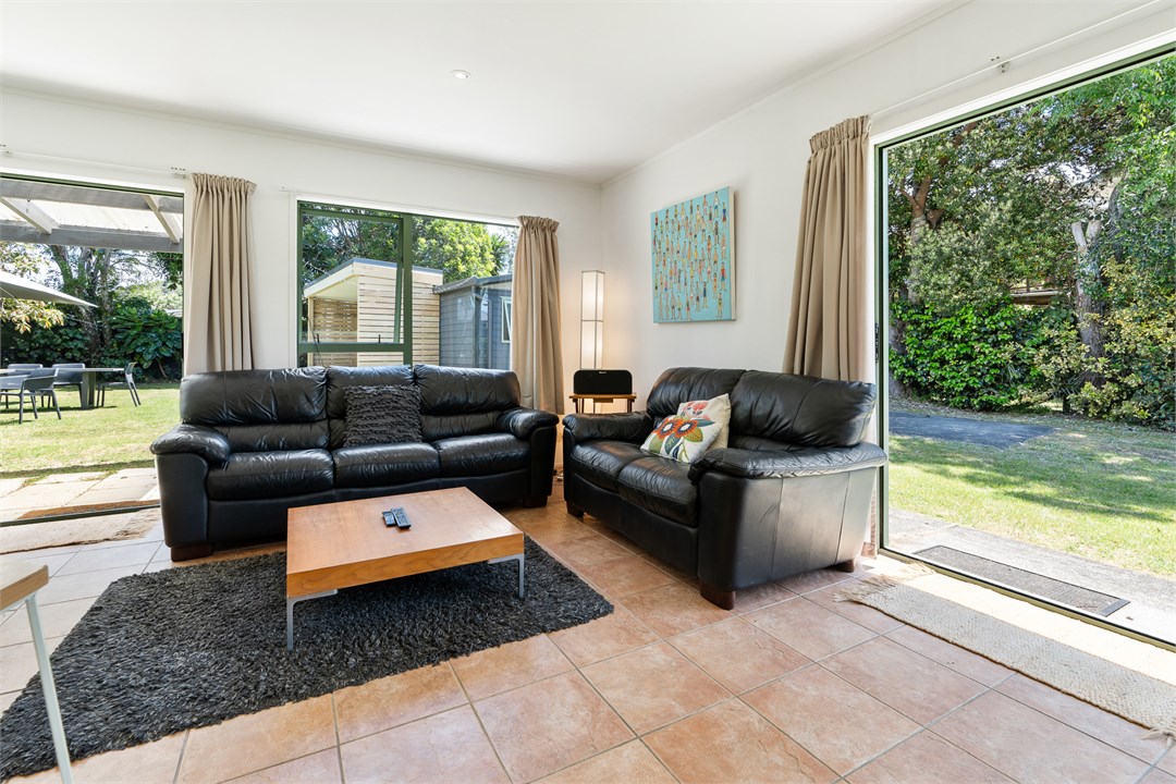 House 1 - Indoor/Outdoor flow