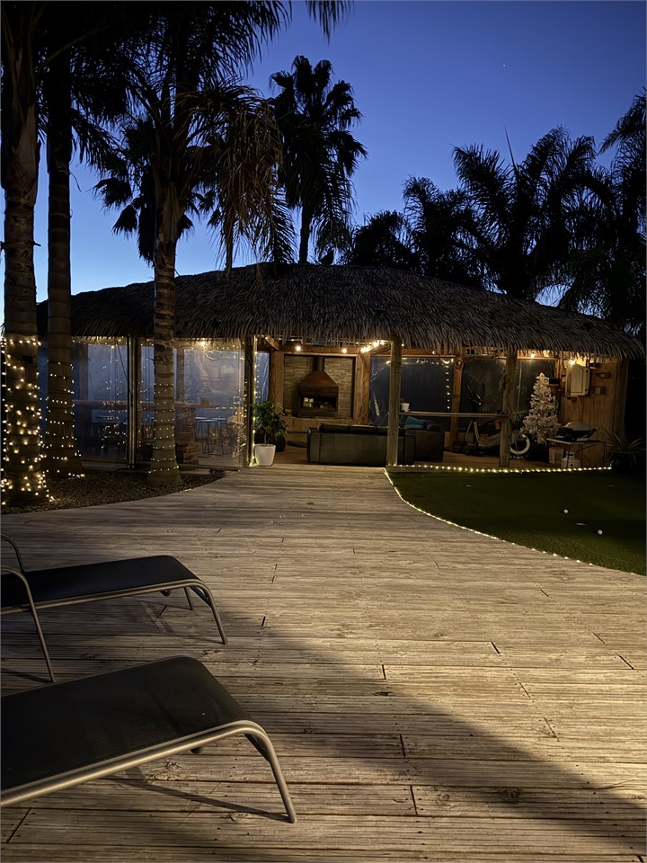 outdoor entertaining