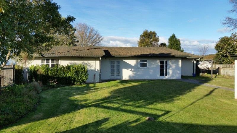 Large secure rear garden