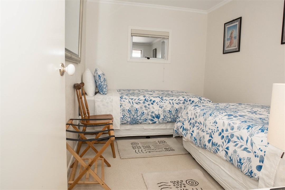 Bedroom 2 - 2 x king single beds