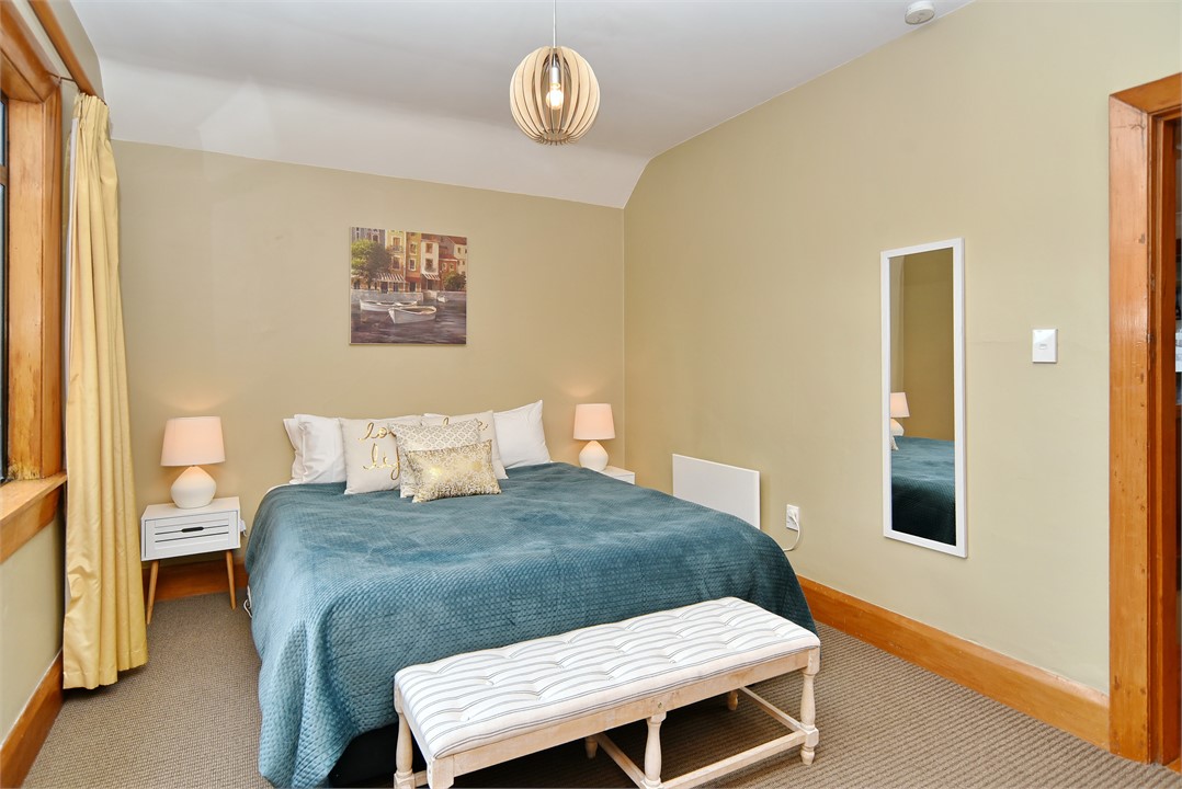 Bedroom 2 has a Queen bed