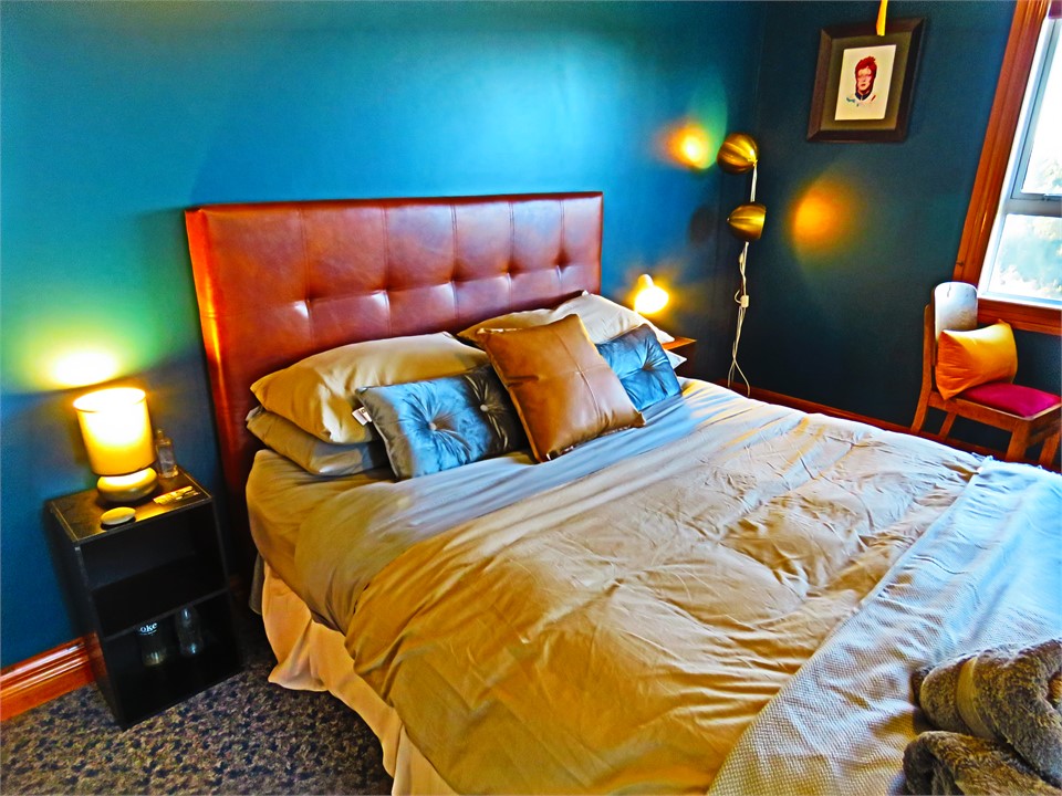 Stylish room design.