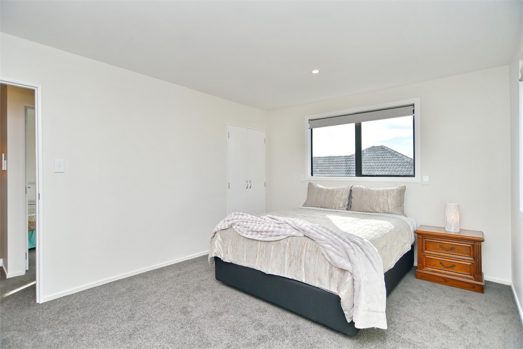 Bedroom 1 has a Queen sized bed