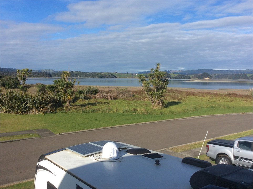 Harbouside 5 Brm Luxury