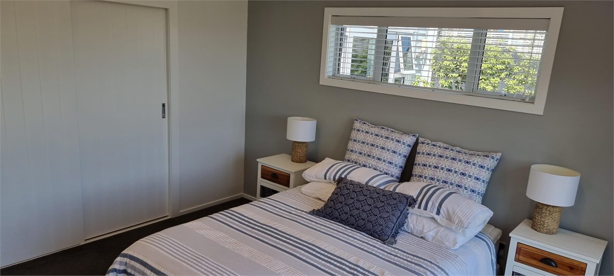 Second queen - light and airy. A peaceful retreat.