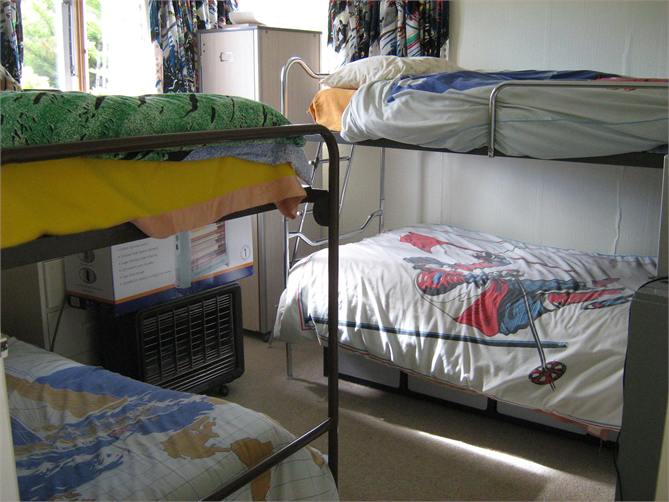 Bunkrrom - 4 beds