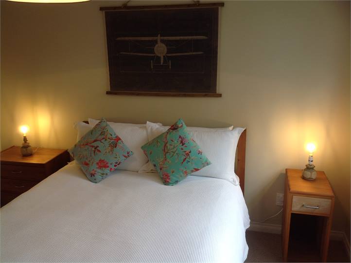 Bedroom 2: Queen Bed.