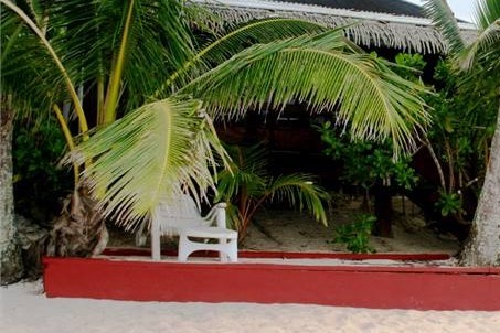 Tarani Beach Studio 2 access to sand