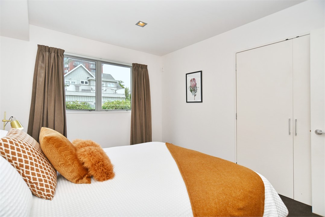 Bedroom 1 has a King bed