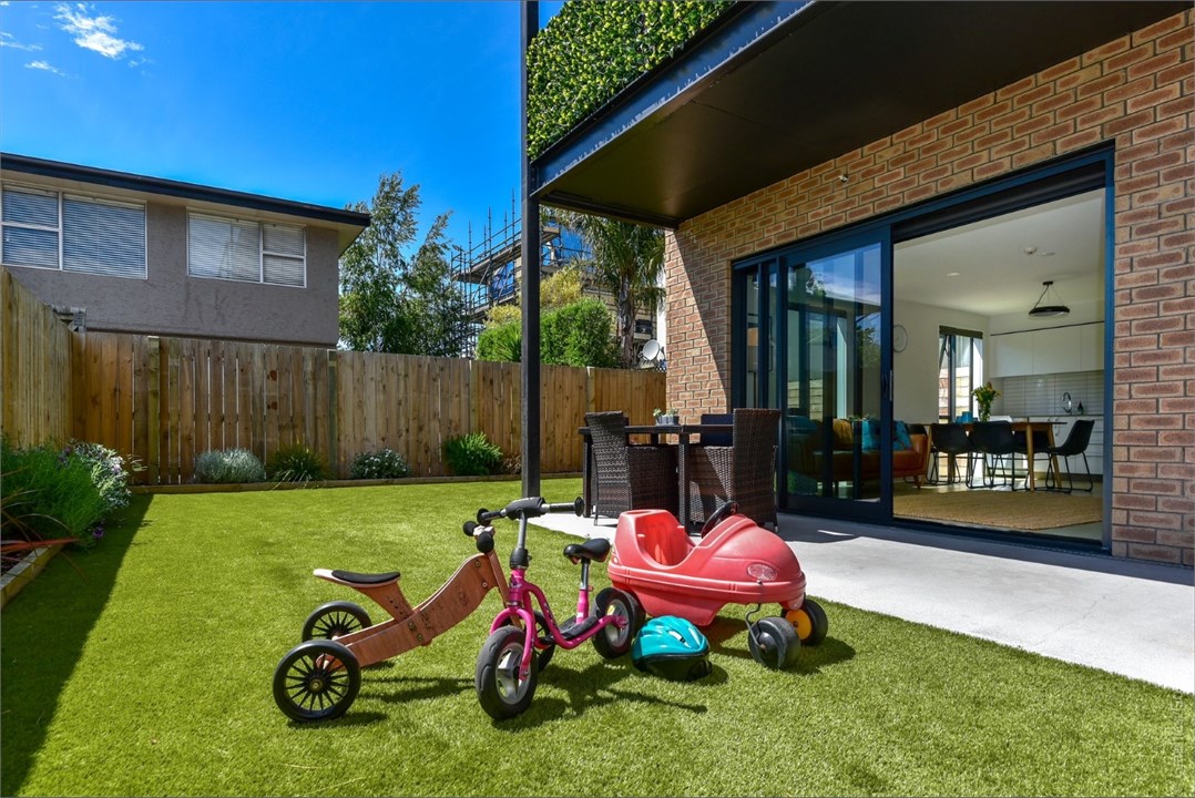 Seating area outside on the patio