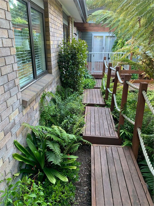 Outside Deck side walk