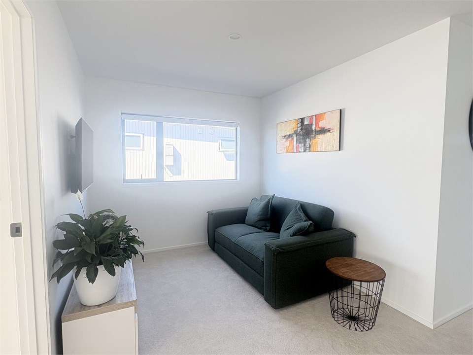 Second living with TV and sofa bed