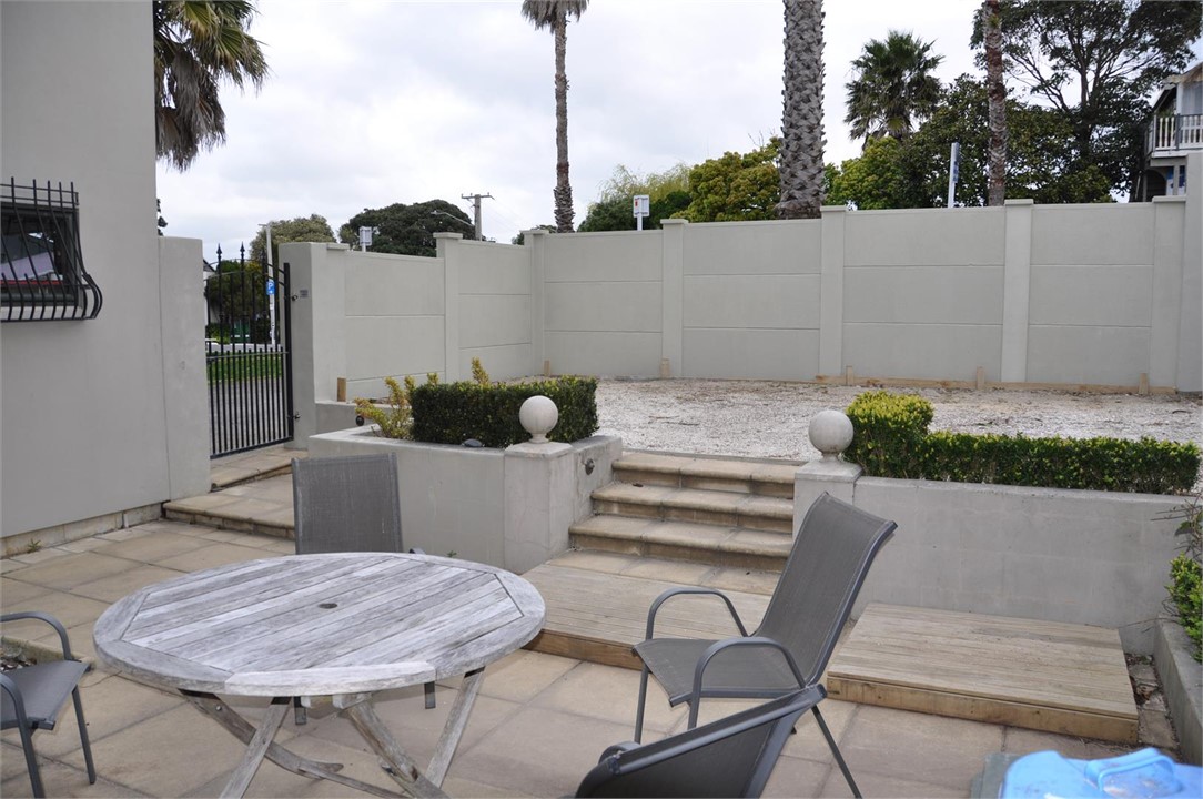 front courtyard looking from the house