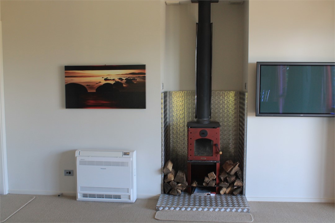 Log Fire and Heat Pump