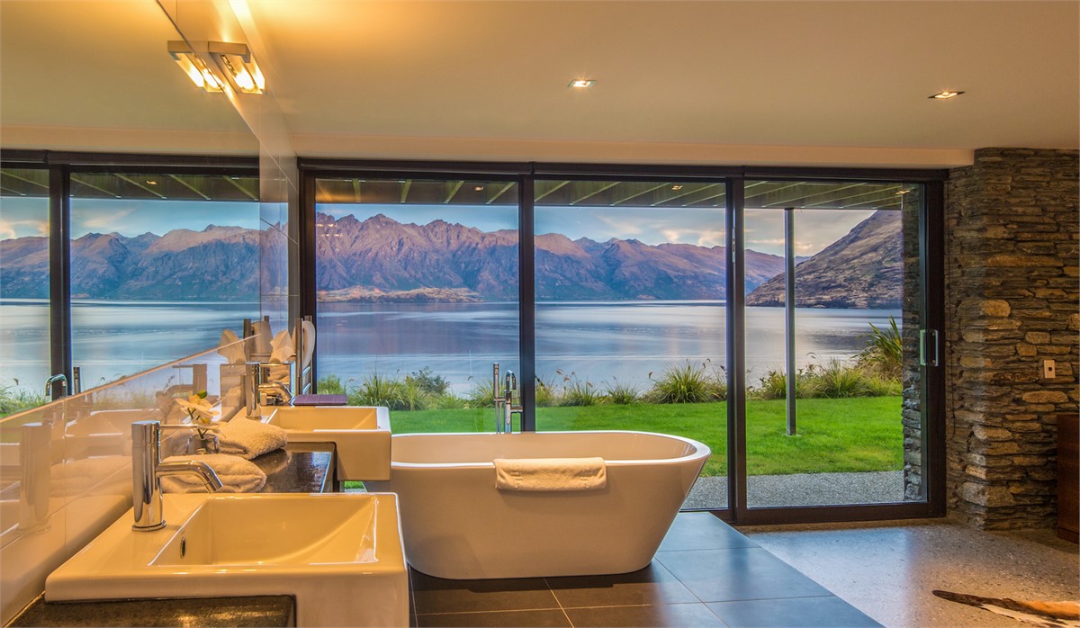 Master Bedroom with en-suite bathroom and breathta