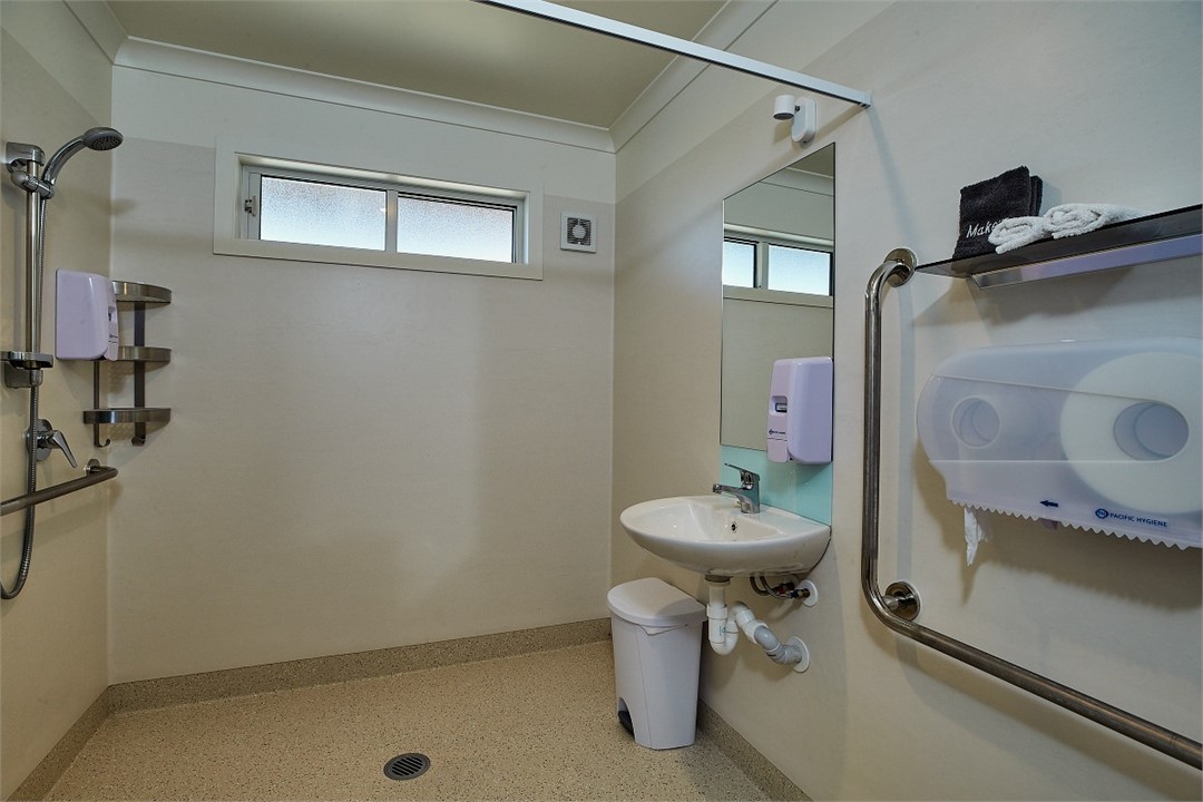 Ground floor shared bathroom
