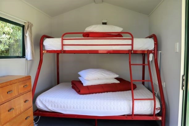 Pukeko Patch - Double bunk, single on top