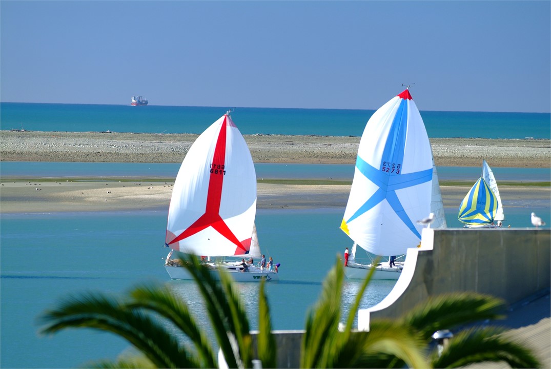 Wednesday night Regatta at 5pm!