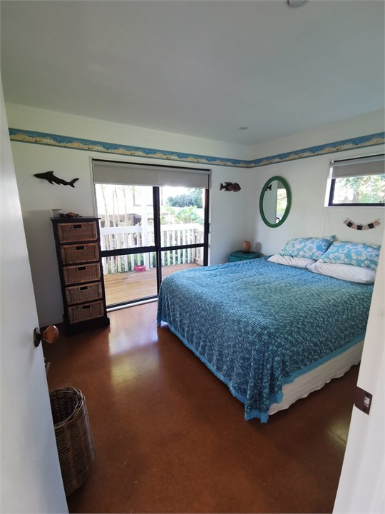 Main bedroom with comfy King size bed