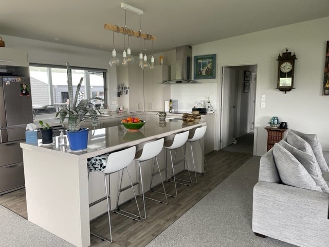 Fullly stocked kitchen -