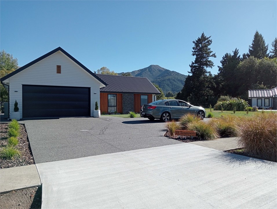 Tennyson Holiday Home Hanmer Springs Holiday Home for rent Holiday