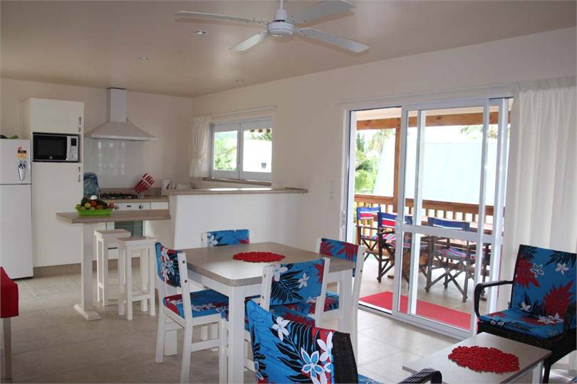 BeachView Kitchen Dining Lounge