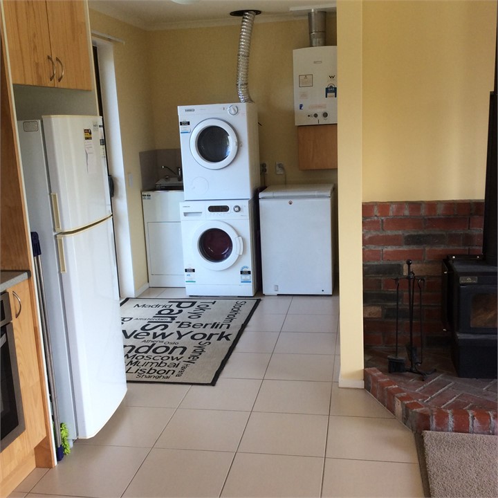 Fridge/freezer, washing machine, dryer