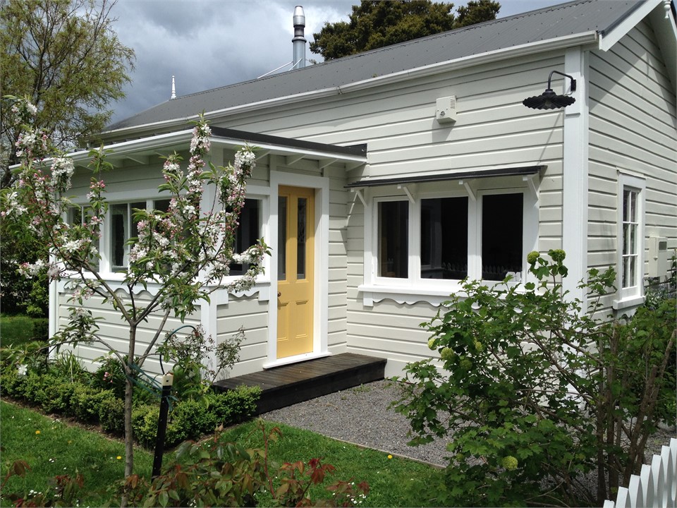 Country Bliss 1890's Cottage Greytown Cottage for rent Holiday Houses