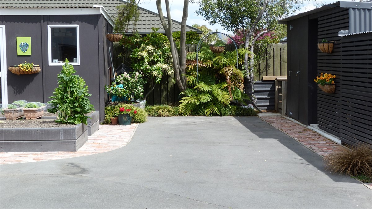 Guest Parking Off Street