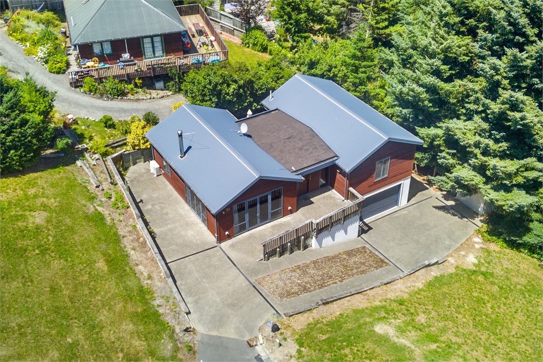 Aerial view of the house showing tranquil surround