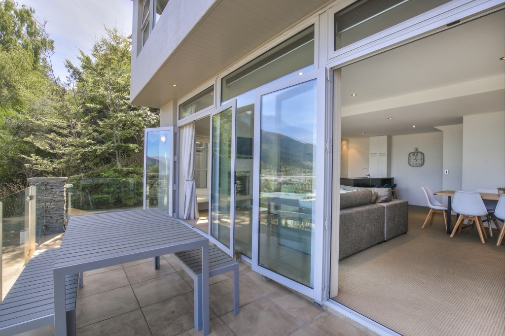 Aura Queenstown Holiday Homes Diamond Villa