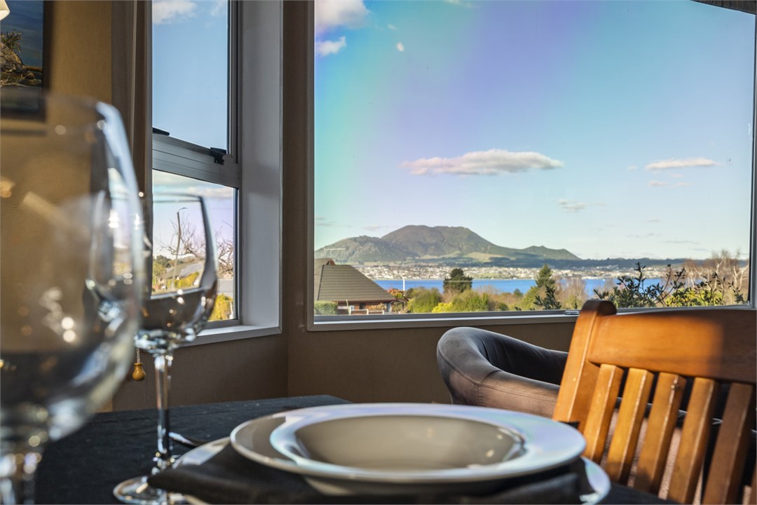 Soak in the stunning view of Mt Tauhara & Lake Tau