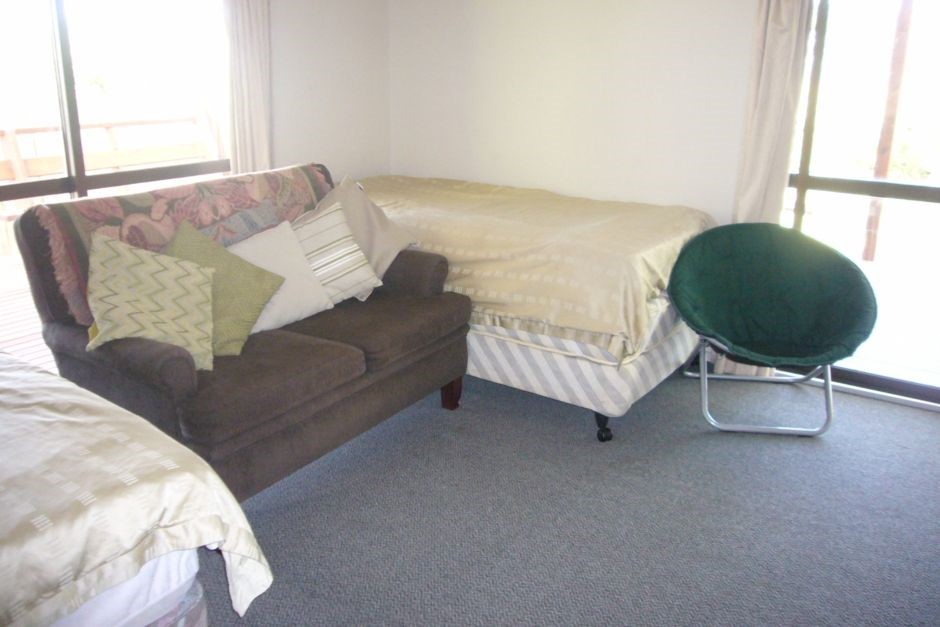beds in lounge