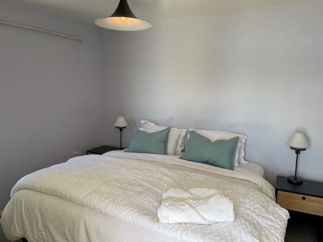 King Bed with Luxury Linen